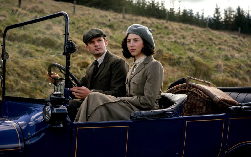 did Julia and Henry travel through the stones