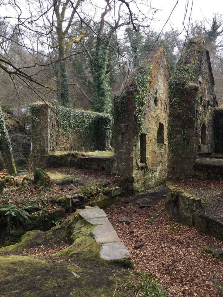 roslin glen country park, outlander locations