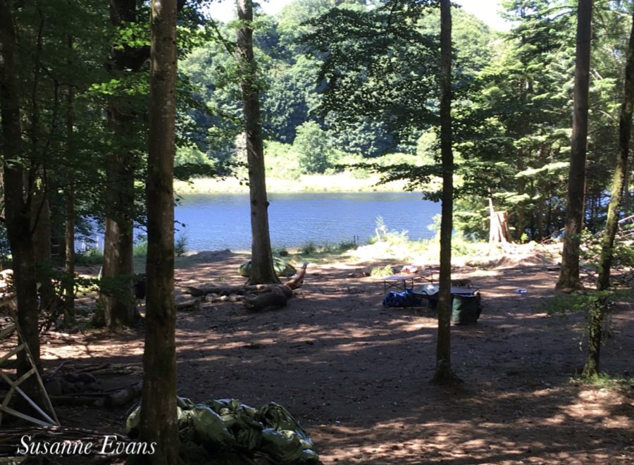 behind the scenes filming outlander season 4, outlander episode 412 providence, faskally wood, filming the mohawk village in outlander