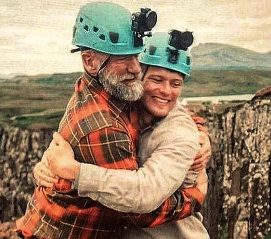 sam heughan and graham mctavish in men in kilts