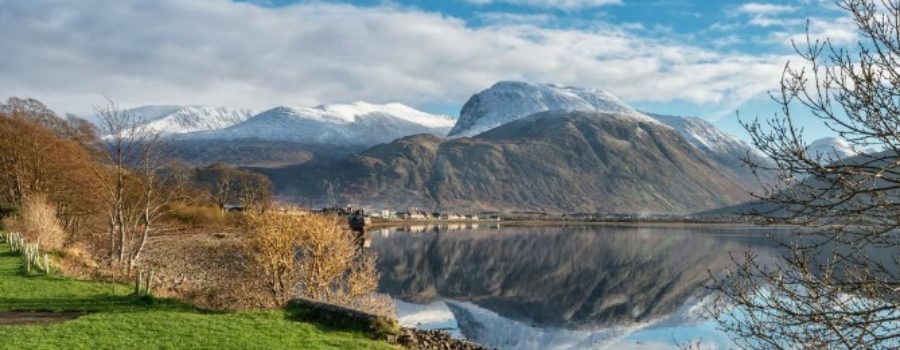 Outlander on Break – Rounding up the Cast and Crew’s Holiday