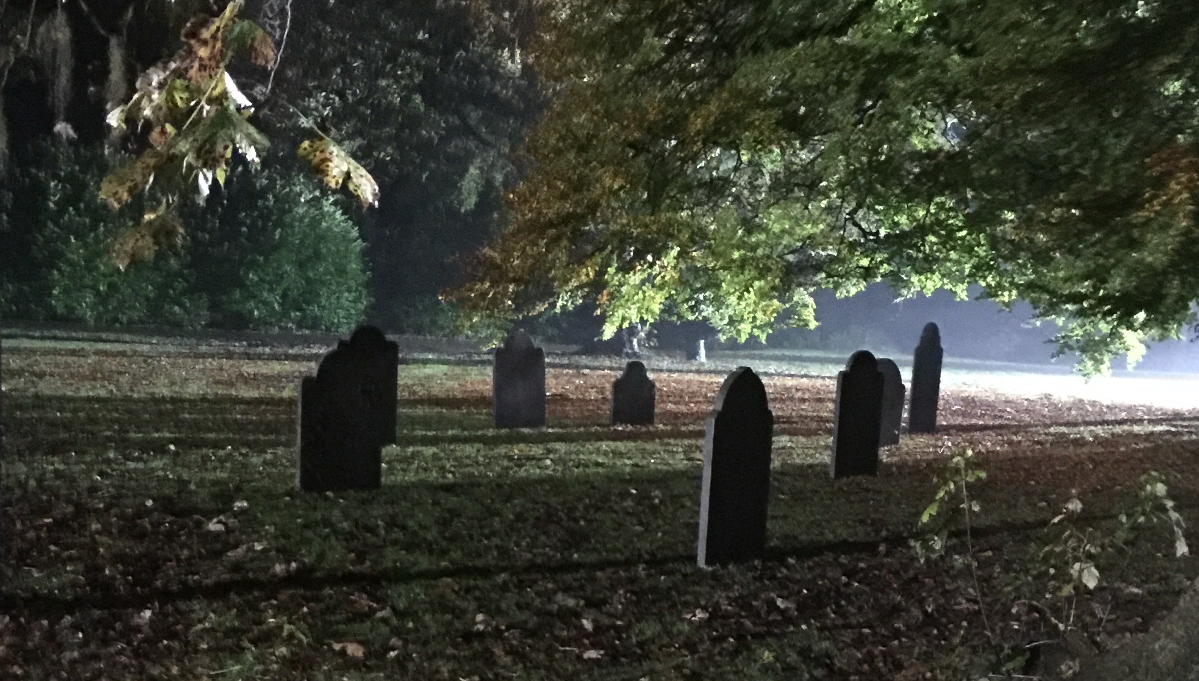 filming outlander season 4, graveyard scene, Outlander Cast blog