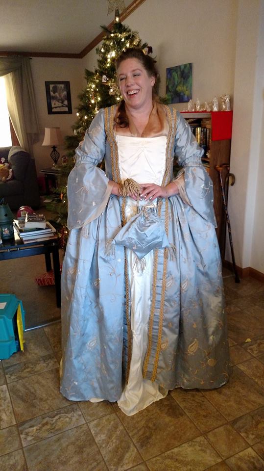 Halloween Outlander-style, Outlander-inspired costumes