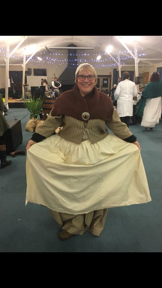 Halloween Outlander-style, Outlander-inspired costumes