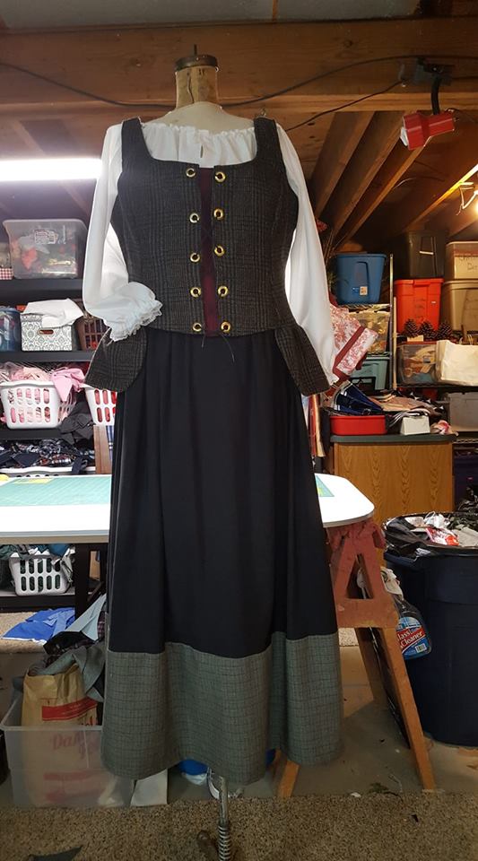 Halloween Outlander-style, Outlander-inspired costumes