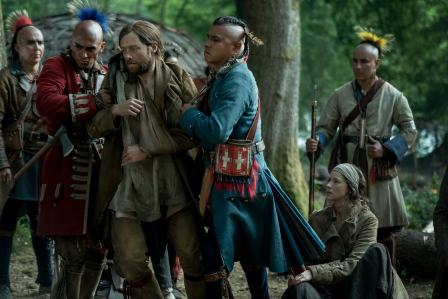 outlander season 4 finale heart score, Roger being taken by the Mohawks