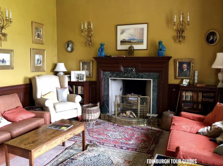 outlander updates, hunterston house in outlander, rev wakefield's house