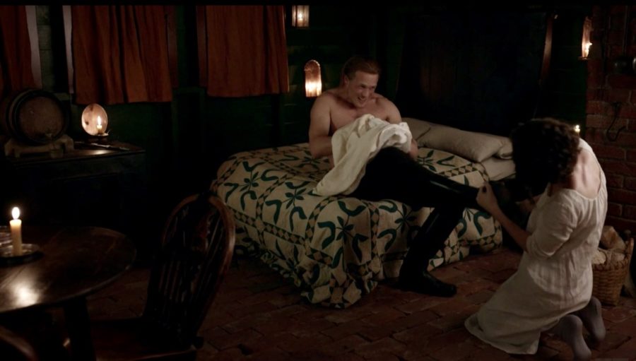 jamie and claire in their bedroom, outlander season 5