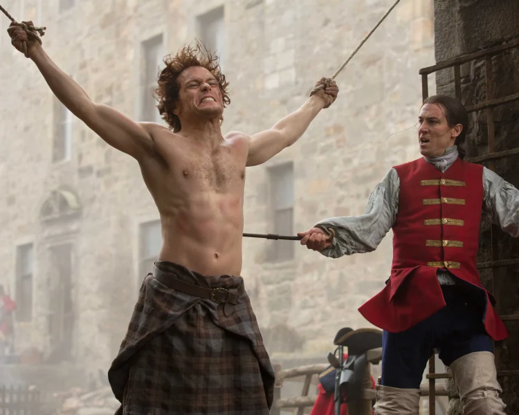 Jamie Fraser back scars