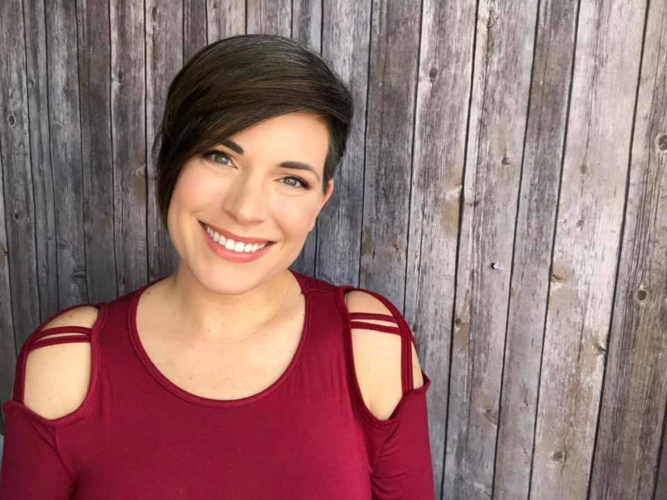 Minute With Mary: The Art Of The Selfie | #MinuteWithMary