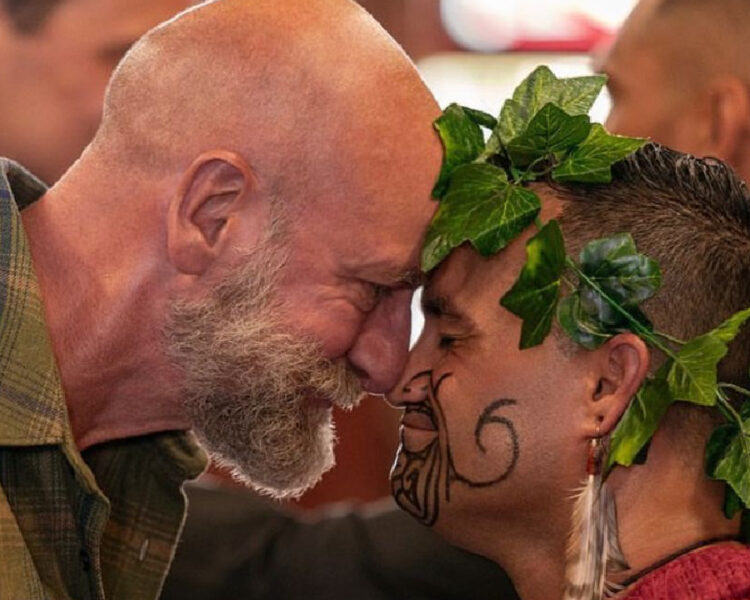 Men In Kilts: 2.02 - Maori Culture | Recap & Reaction | Outlander Cast