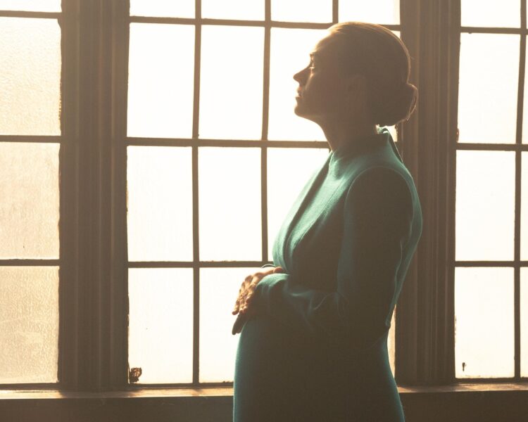Serena pregnant Handmaid’s Tale