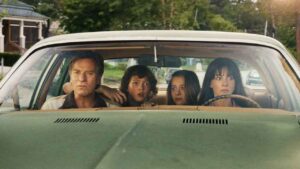 KNEE-JERK REACTION | The End of Oak Street: Another Great Love Letter To Spielberg. Now We Need To Talk About That Ending